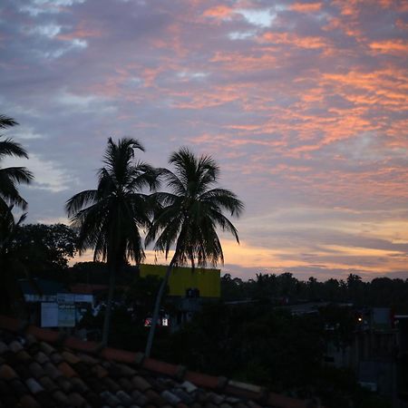 Lagoon Boutique Hotel Kanattagoda Exterior photo