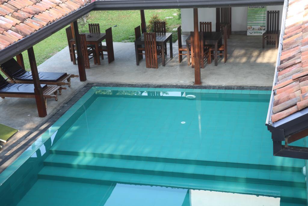 Lagoon Boutique Hotel Kanattagoda Exterior photo