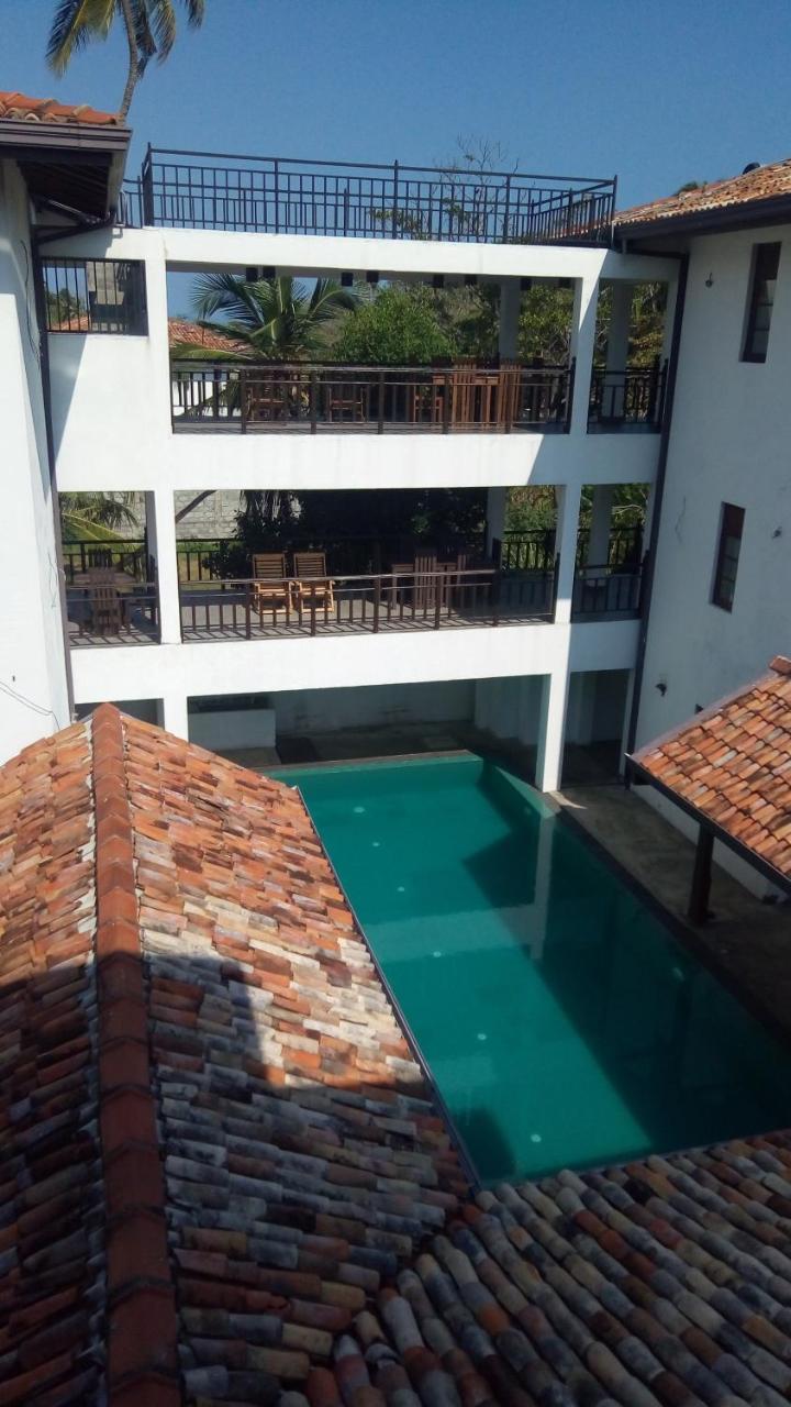 Lagoon Boutique Hotel Kanattagoda Exterior photo