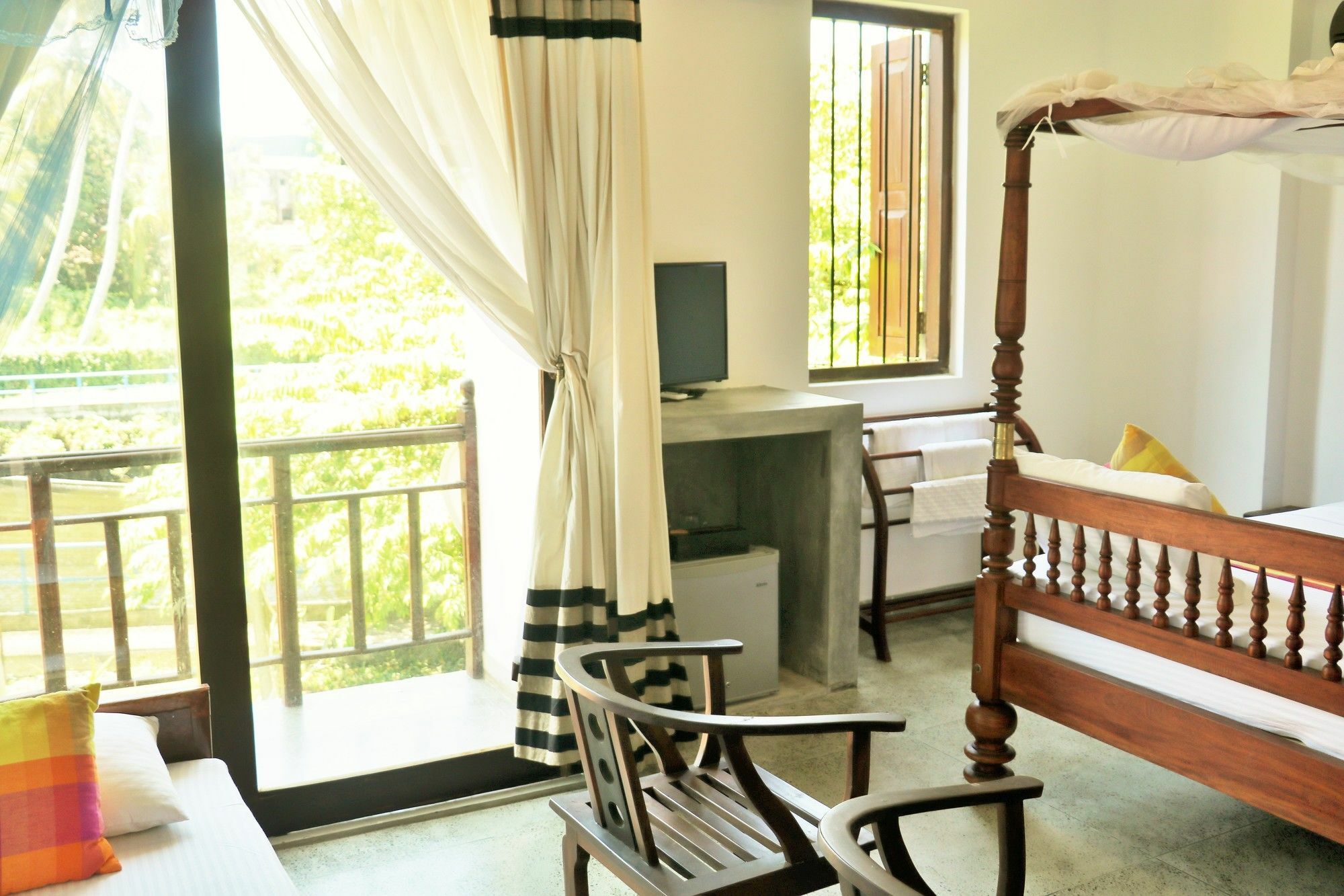 Lagoon Boutique Hotel Kanattagoda Exterior photo